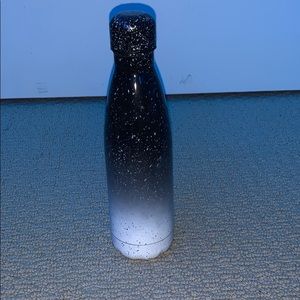 S’well water bottle